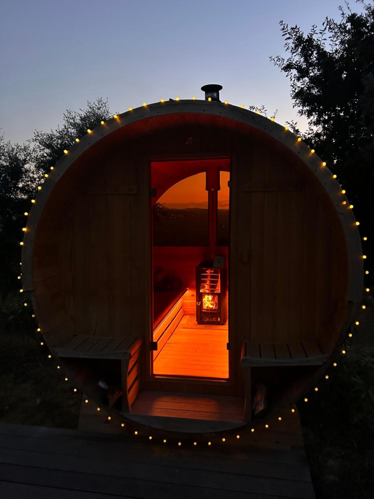 Monkey Tiny Barnhouse With Amazing Views! Folhadosa Exterior foto