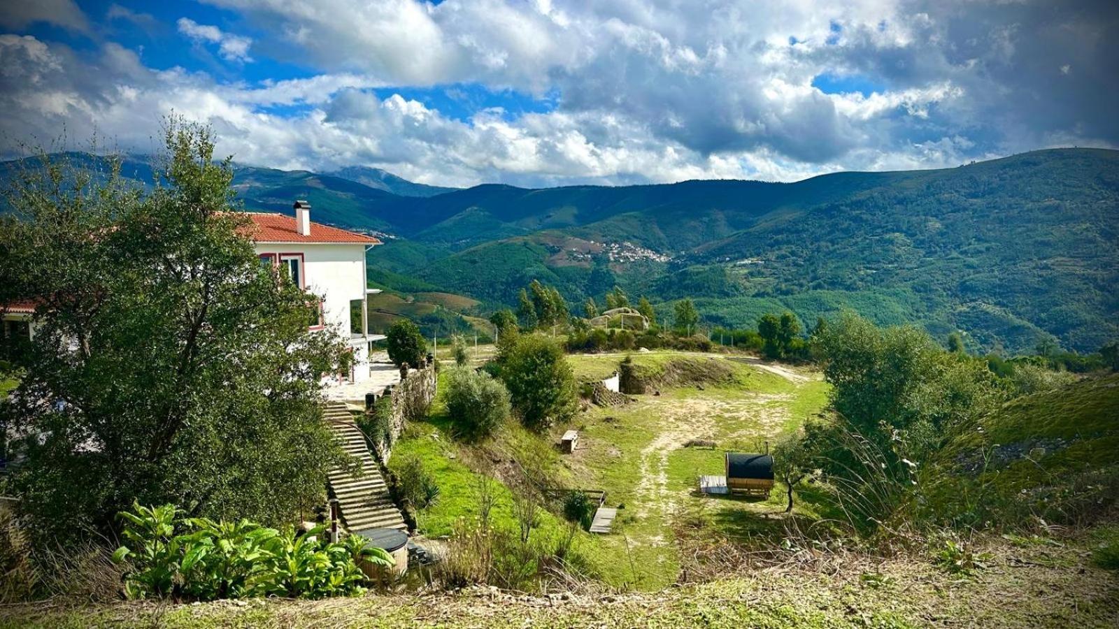 Monkey Tiny Barnhouse With Amazing Views! Folhadosa Exterior foto